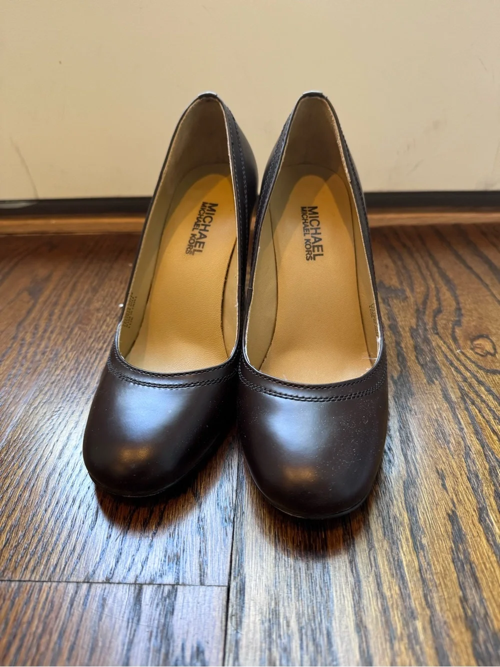 Michael Kors Dark Brown Leather Round-Toe Pumps - 3.5 Inch Heel